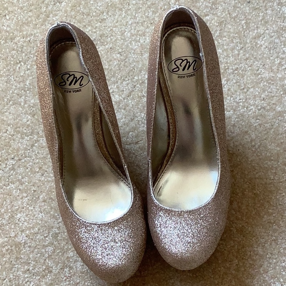 Gold wedge shoes